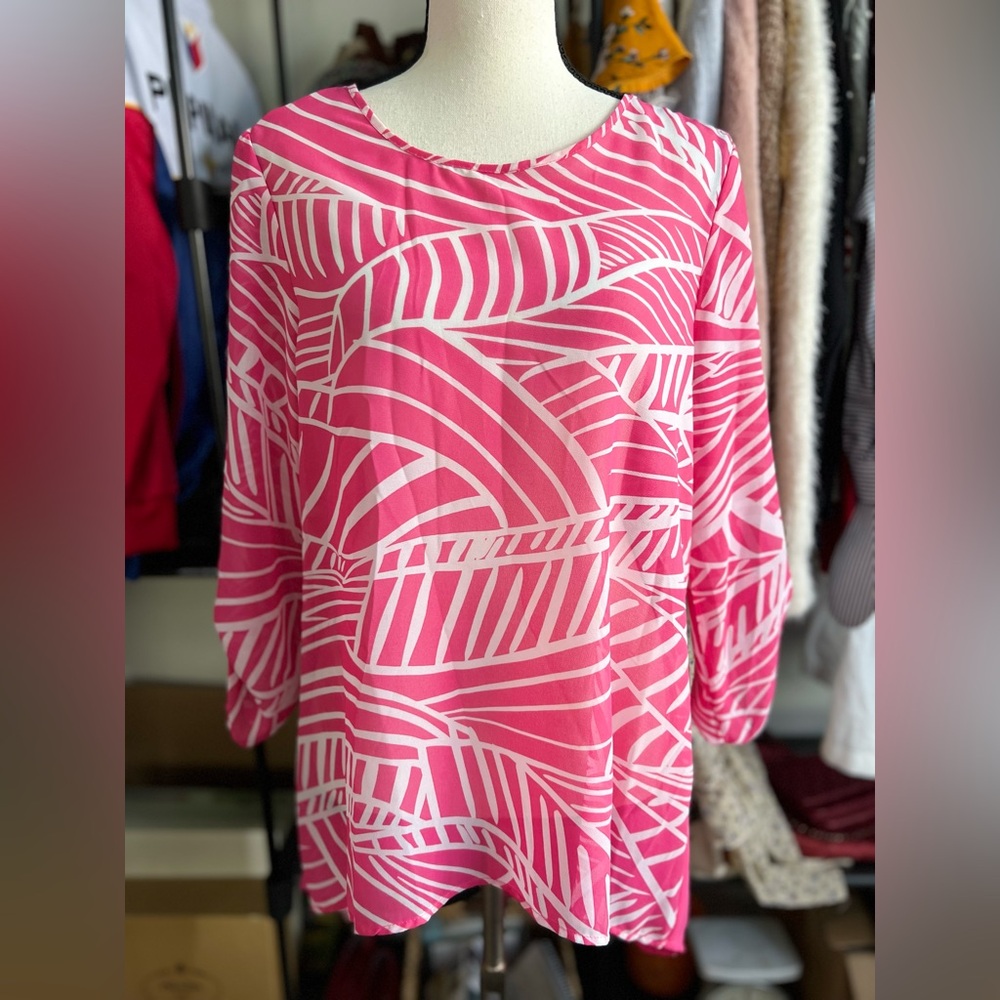 Chico's 0 Women's  Blouse Pink White Sheer High Low Hem Split Back BR8